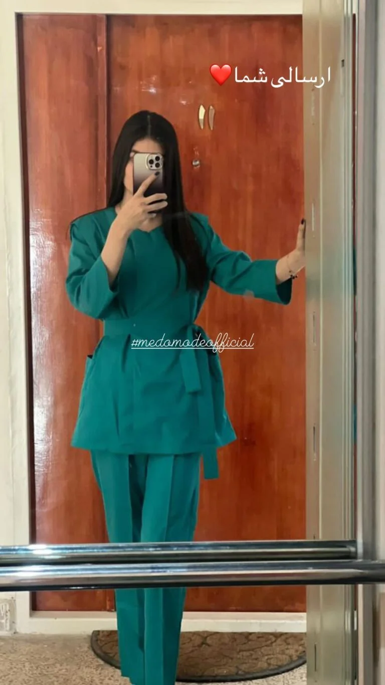 خانه 57 اسکرابهای اتاق عمل سبز یا آبی