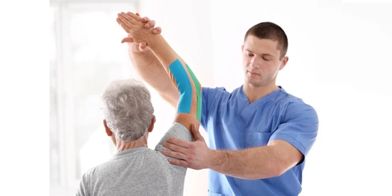 فیزیاتریست کیست؟ طب فیزیکی و توانبخشی چیست؟