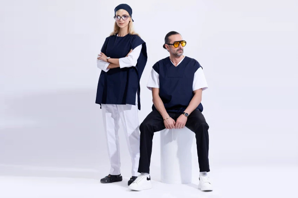 بهترین پارچه‌ها برای لباس پزشکی تابستانی