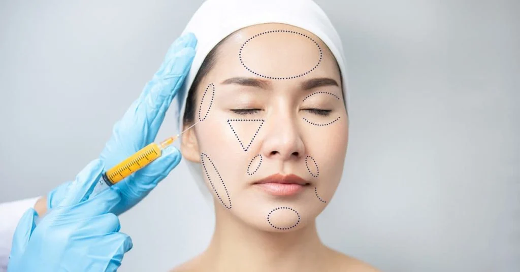 لباس پزشکی برای مراکز تزریق چربی